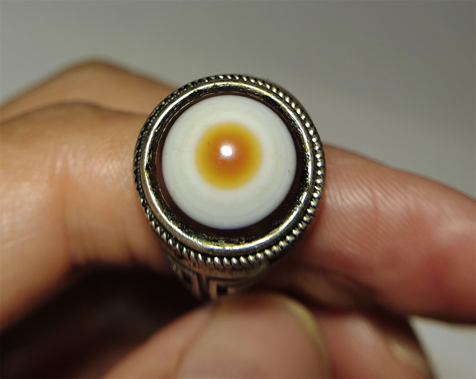 Himalaya LukMik One Eye Dzi Bead Ring Tibetan Old Antique