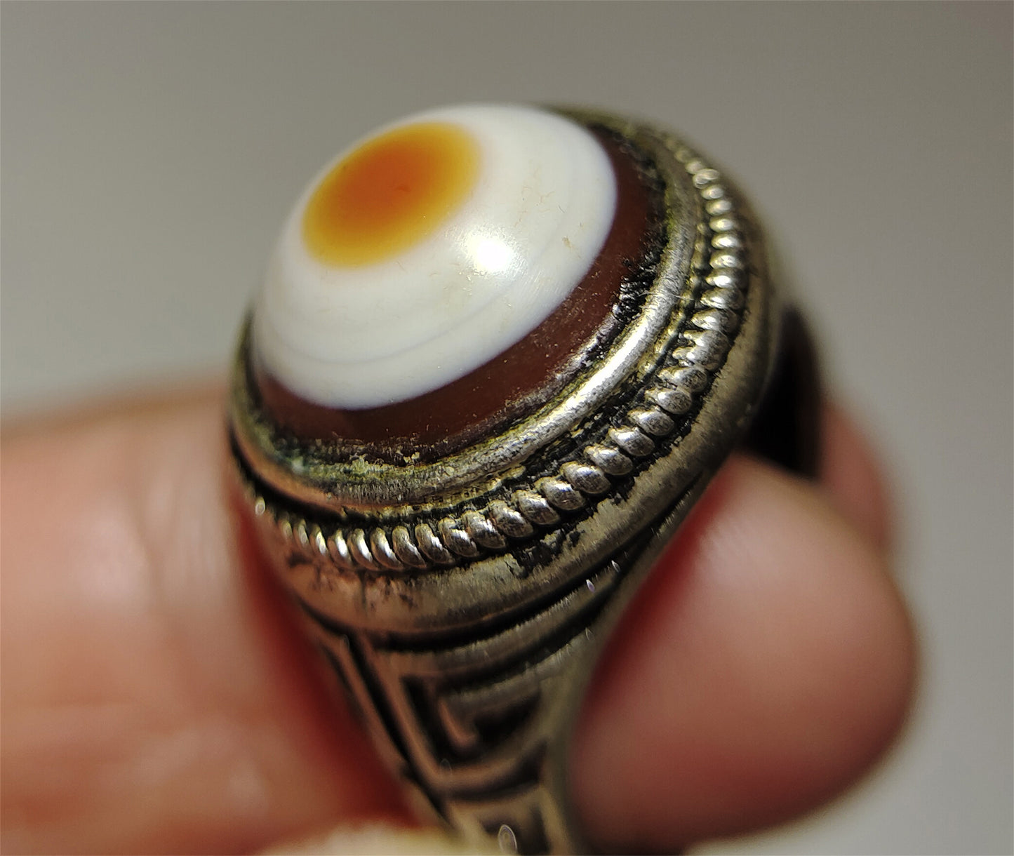 Himalaya LukMik One Eye Dzi Bead Ring Tibetan Old Antique