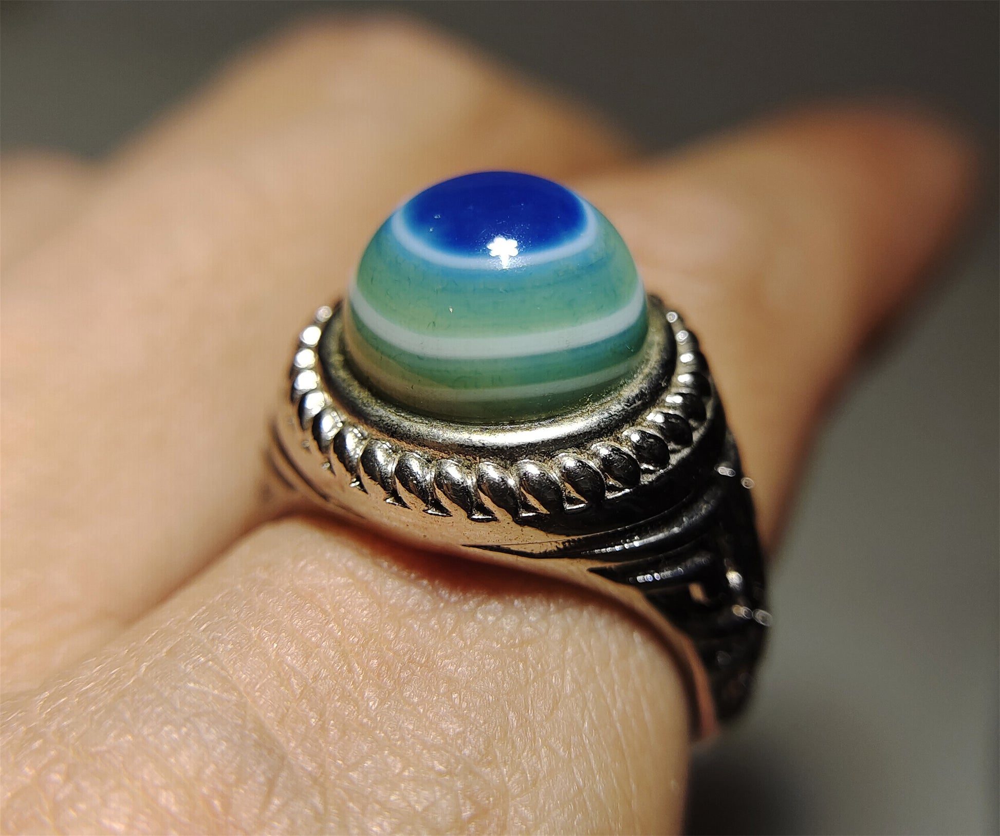 Tibetan Old Antique Luk Mik Dzi Bead Ring Himalaya Medicine Amulet Real LukMik Horse