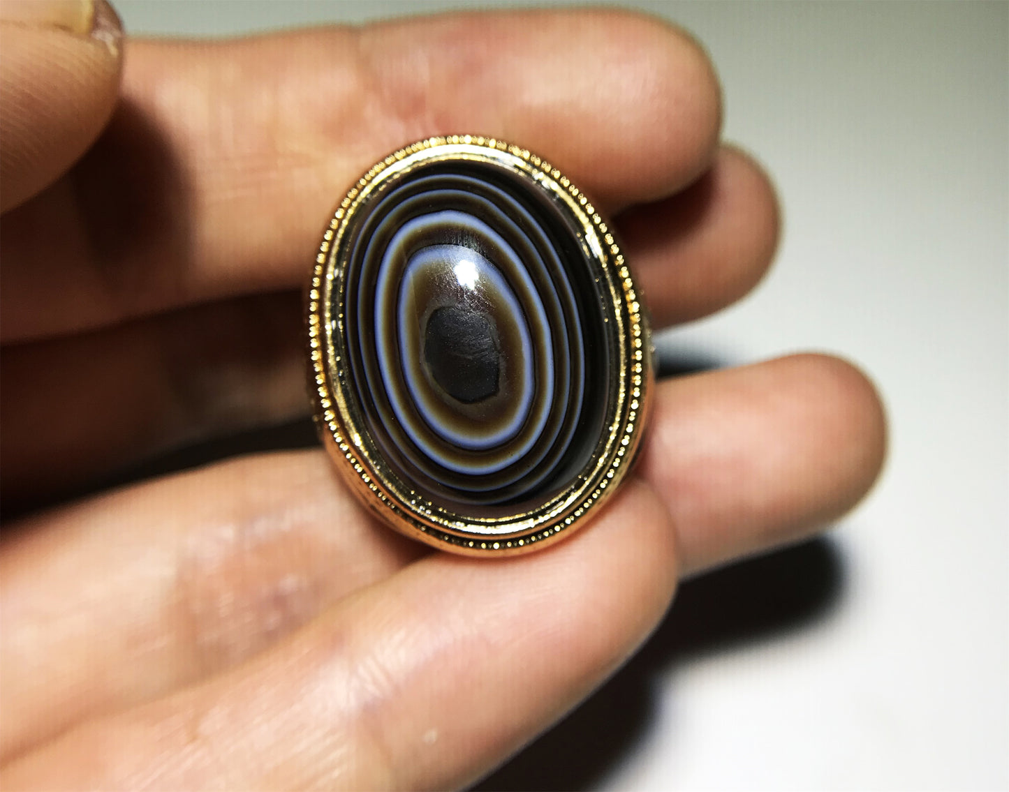 tibetan ancient lukmik eye dzi bead ring amulet