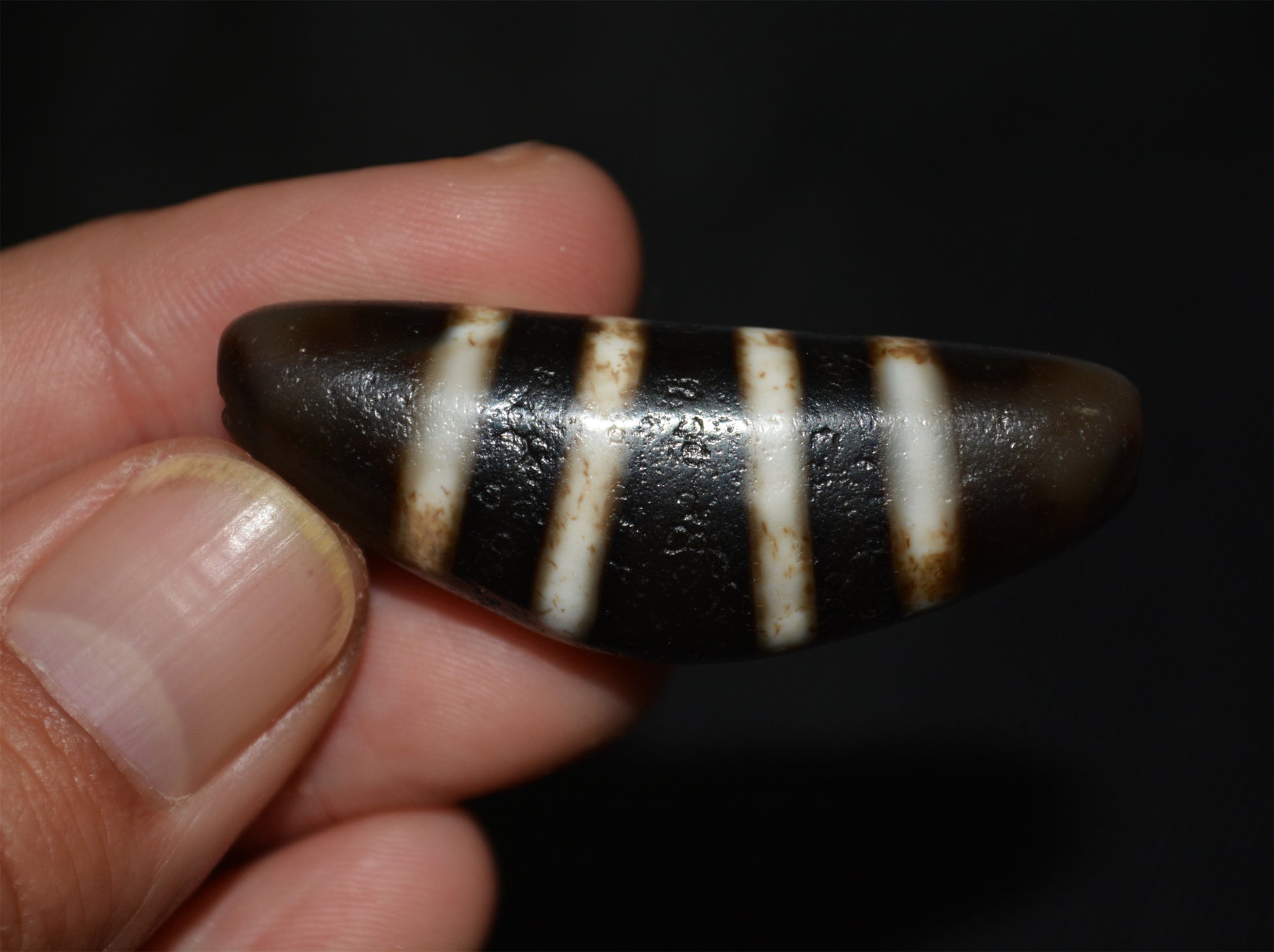 Tibetan Old Ancient Four Seven Stripes Dzi Bead Striped Amulet Real Himalaya Agate Eye Gzi